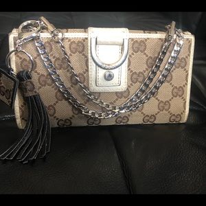 ❤️SOLD❤️ Gucci Crossbody